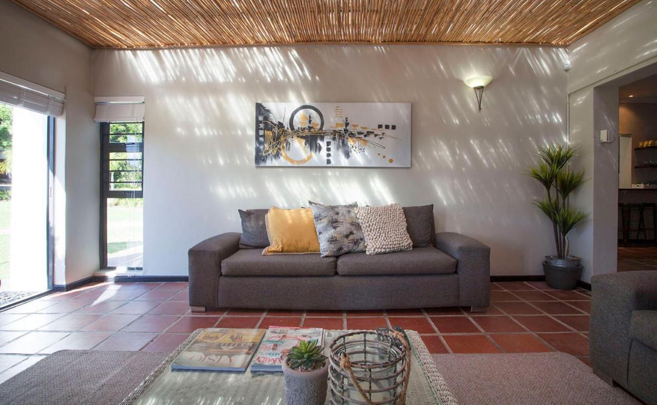 Rest At Chabivin Villa Stellenbosch Buitenkant foto